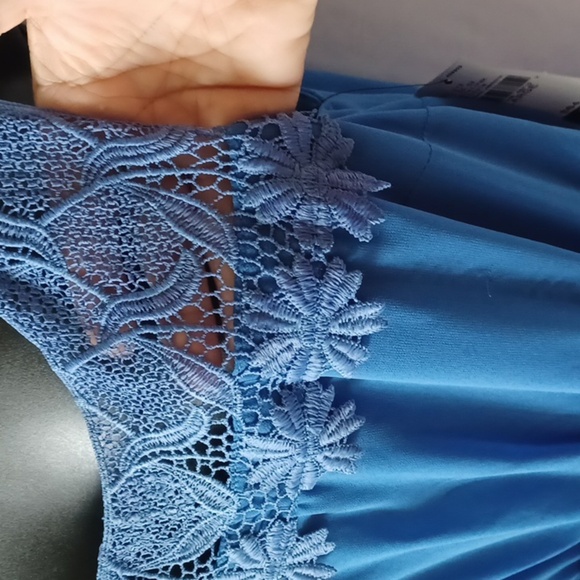 AB Studio Maxi Dress, blue, lace top, belted, L, lined, NWT - Picture 3 of 9